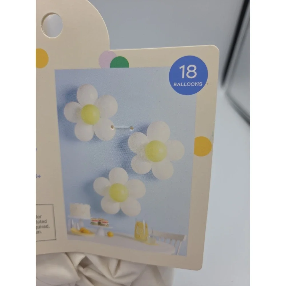 Target 2 Pack 3ct Latex Balloon Daisy Flowers Spritz™ Decor Accent Spring